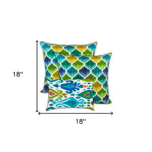 Homeroots Set Of Three 18" X 18" Green And White Blown Seam Quatrefoil Throw Indoor Outdoor Pillow  Uv Protected Polyester 416551