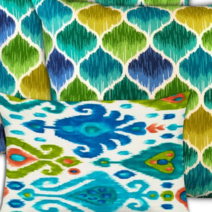 Homeroots Set Of Three 18" X 18" Green And White Blown Seam Quatrefoil Throw Indoor Outdoor Pillow  Uv Protected Polyester 416551