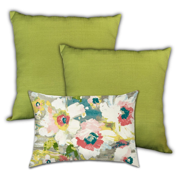 Homeroots Set Of Three 18" X 18" Green And White Blown Seam Floral Throw Indoor Outdoor Pillow  Uv Protected Polyester 416620