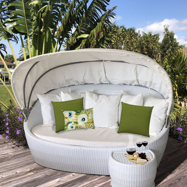 Homeroots Set Of Three 18" X 18" Green And Blue Blown Seam Floral Throw Indoor Outdoor Pillow  Uv Protected Polyester 416621