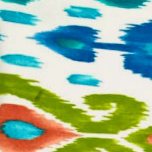 Homeroots Set Of Three 18" X 18" Green And White Zippered Solid Color Throw Indoor Outdoor Pillow  Uv Protected Polyester 416678