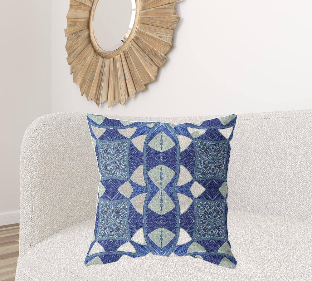 Homeroots 26" X 26" Dark Blue Zippered Geometric Indoor Outdoor Throw Pillow   417510