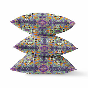 Homeroots 26" X 26" Purple Zippered Geometric Indoor Outdoor Throw Pillow Cover & Insert   417731