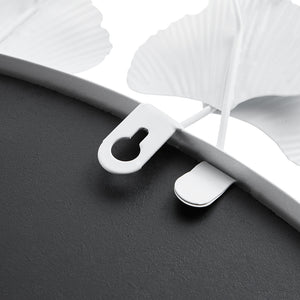 JLA Home Martha Stewart - Gingko Sculptural Round Wall Mirror 30.5" — Iron Gingko Leaf Frame, Three-Dimensional Botanical Focal Point White MT95F-0098