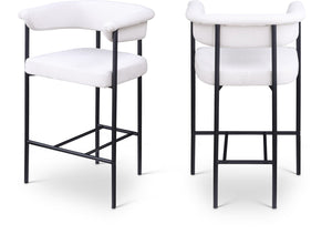 Meridian Furniture Malin Upholstered Counter Stool with Matte Black Iron Frame for Kitchen Islands and Home Bars Cream Linen Textured Fabric 426Cream-C