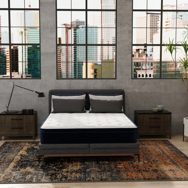 English Elm Hybrid Plush King Mattress with Cooling Fabric Pocketed Coils and Memory Foam Layer B047P375332