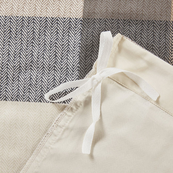 English Elm Full/Queen Ridge 6 Piece Herringbone Duvet Cover Set – Buffalo Plaid Cabin Style with Embroidered Pillows and Corner Ties B03597353