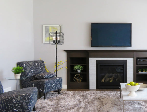 Homeroots 63" Black Three Lights Novelty Floor Lamp With Black Novelty Shade  Metal 431798