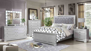 English Elm Glam Mirrored Nightstand with Jewelry Drawer Usb Port and Hollywood Regency Cross-hatch B2741P436970