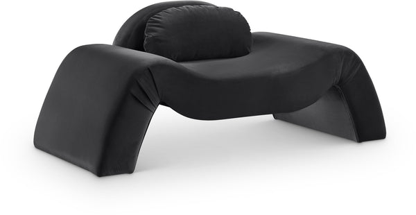 Meridian Furniture Austin Sculptural Curved Accent Chair with Plush Upholstered Seat for Modern Living Rooms Black Velvet 44008Black-C