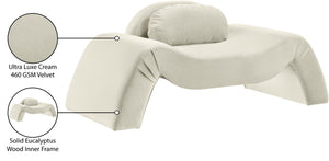 Meridian Furniture Austin Sculptural Curved Accent Chair with Plush Upholstered Seat for Modern Living Rooms Cream Velvet 44008Cream-C