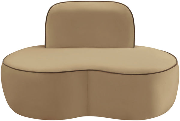 Meridian Furniture Swerve Sculptural Velvet Accent Chair with Curved Silhouette for Modern Living Room Decor Beige 44021Beige-C