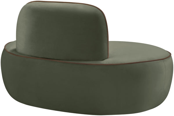 Meridian Furniture Swerve Sculptural Velvet Accent Chair with Curved Silhouette for Modern Living Room Decor Green 44021Green-C