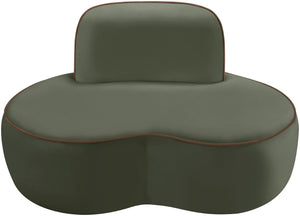 Meridian Furniture Swerve Sculptural Velvet Accent Chair with Curved Silhouette for Modern Living Room Decor Green 44021Green-C