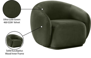 Meridian Furniture Emery Plush Velvet Accent Chair with Curved Eucalyptus Frame for Modern Living Room Comfort Green 44044Green-C