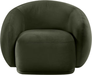 Meridian Furniture Emery Plush Velvet Accent Chair with Curved Eucalyptus Frame for Modern Living Room Comfort Green 44044Green-C