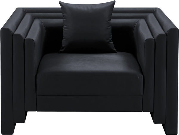 Meridian Furniture Everett Accent Chair with Plush Cushioning and Solid Wood Frame for Modern Living Spaces Black Vegan Leather 44067Black-C