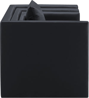 Meridian Furniture Everett Accent Chair with Plush Cushioning and Solid Wood Frame for Modern Living Spaces Black Vegan Leather 44067Black-C