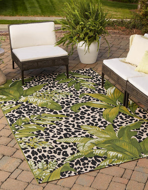 Unique Loom Outdoor Botanical Andromeda Machine Made Botanical Rug Green, Ivory/Olive/Black 5' 3" x 8' 0"