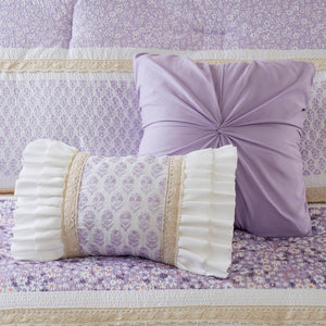 English Elm 5 PCS King/Cal King Seersucker Comforter Set with Lace Trim, Plush Microfiber Fill, 5-Piece Elegant Bedding Ensemble B035P366535