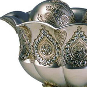 Homeroots 7" Silver Scalloped Design Polyresin Decorative Bowl With Orbs  Polyresin 468312