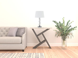 Homeroots 20" Silver Crystal Stacked Geo Cubes Table Lamp With White Classic Empire Shade   468614