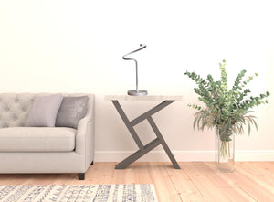 Homeroots 18" White Curvy Spiral Led Table Lamp   468778