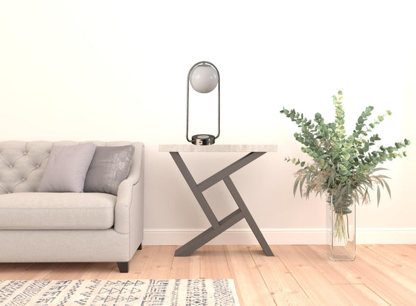 Homeroots 19" Silver Clip Globe Usb Table Lamp   468865