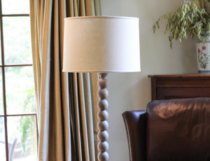 Homeroots 18" Parchment Biege Throwback Drum Linen Lampshade Beige Linen 470197