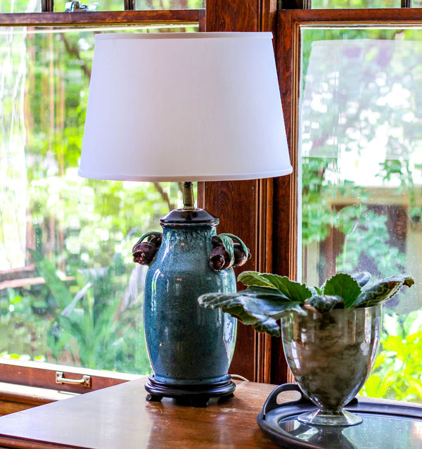 Homeroots 16" White Rounded Empire Slanted No Slub Lampshade  No Slub Innsbruck 470267