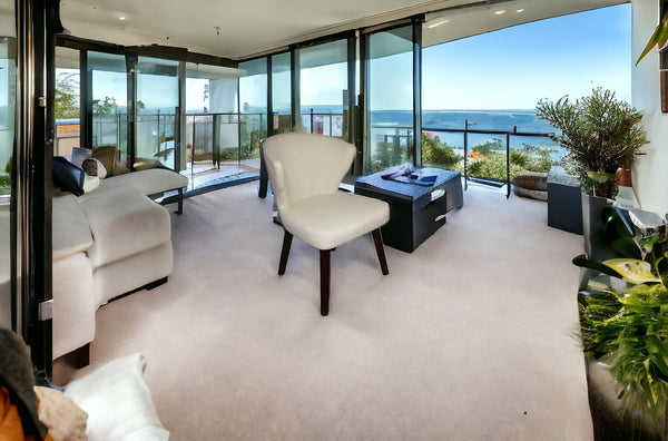 Homeroots 31" Cream And Black Wooden Curve Back Dining Or Accent Chair   470318