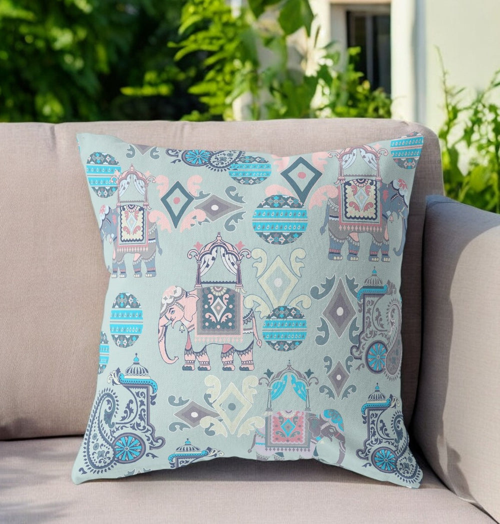 Homeroots 28" X 28" Gray Elephant Indoor Outdoor Throw Pillow   470447