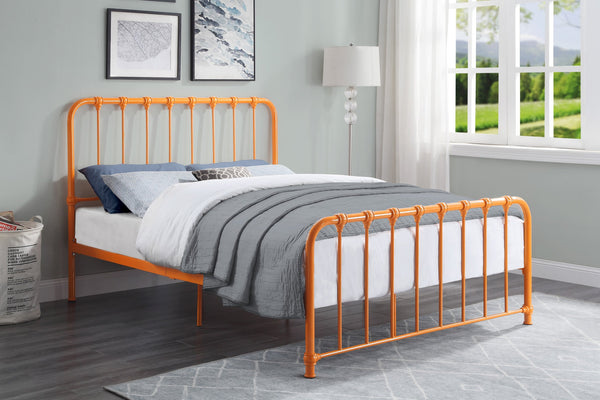 English Elm Metal Bed Bethany Queen Platform with Curved Headboard and Timeless Accent Joints for Stylish Rooms Orange 67.75 L x 38.25 W x 4.5 H B011P265602