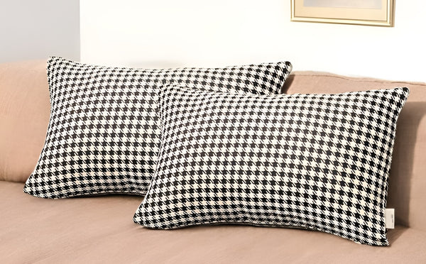Homeroots Set Of Two 20" X 12" Grey Polyester Houndstooth Zippered Pillow   471708