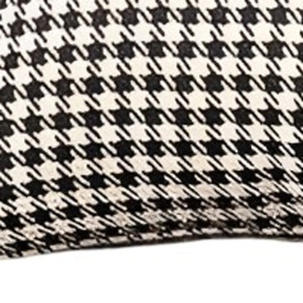 Homeroots Set Of Two 20" X 12" Grey Polyester Houndstooth Zippered Pillow   471708