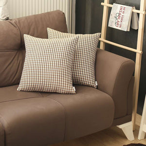 Homeroots Set Of Two 18" X 18" Brown Polyester Houndstooth Zippered Pillow   471711