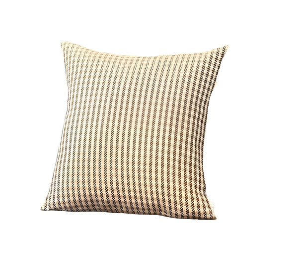 Homeroots Set Of Two 18" X 18" Brown Polyester Houndstooth Zippered Pillow   471711