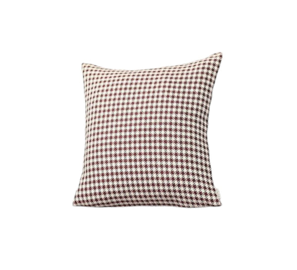 Homeroots Set Of Two 18" Red And White Houndstooth Fabric Throw Pillows   471712
