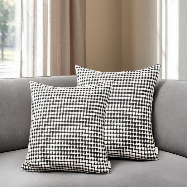 Homeroots Set Of Two 18" Black And White Houndstooth Fabric Throw Pillows   471713