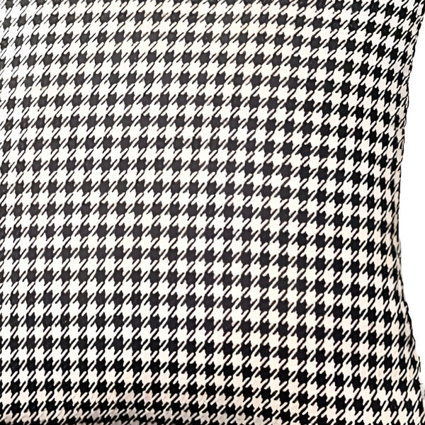 Homeroots Set Of Two 18" Black And White Houndstooth Fabric Throw Pillows   471713