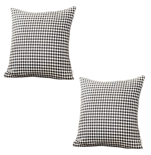 Homeroots Set Of Two 18" Black And White Houndstooth Fabric Throw Pillows   471713