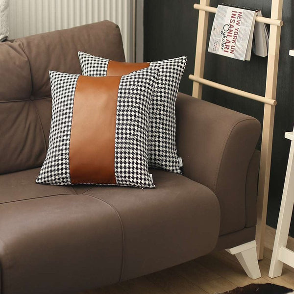 Homeroots Set Of Two 18" X 18" Black And Brown Houndstooth Zippered Handmade Polyester Throw Pillow   471739