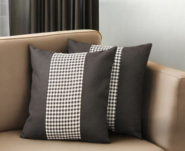 Homeroots Set Of Two 18" Black And White Houndstooth Fabric Throw Pillows   471775