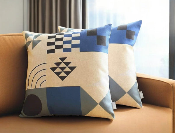 Homeroots Set Of Two 18" X 18" Blue And Black Polyester Abstract Zippered Pillow   471792