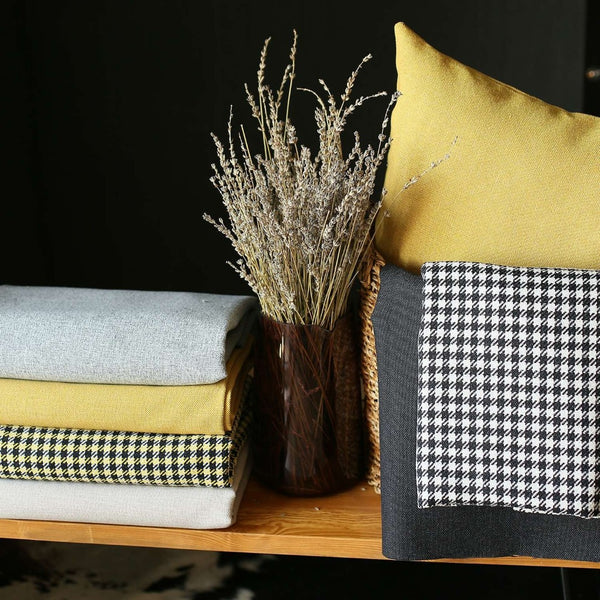 HomeRoots Set of Four 18"x18" Handmade Geometric Throw Pillows in Bold Yellow & Black for Modern Décor 471836