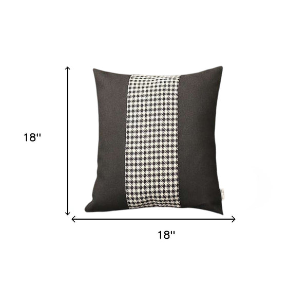 Homeroots Set Of Four 18" Black And White Houndstooth Fabric Throw Pillows   471890