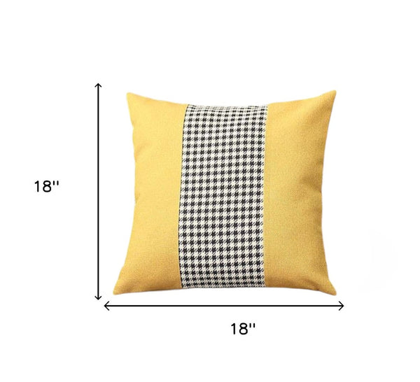 HomeRoots Set of Four 18" Houndstooth Throw Pillows in Yellow, Black & White - Stylish Comfort for Any Room 471892