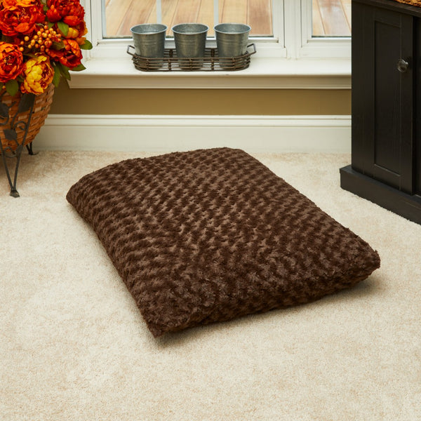 Homeroots Brown 3" X 4" Lux Faux Fur Rectangle Pet Bed  Fur 472113