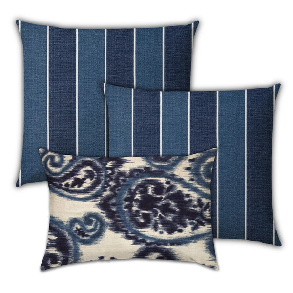 Homeroots Set Of Three 19" X 19" Navy Blue And White Zippered Striped Throw Indoor Outdoor Pillow Cover  Uv Protected Polyester 472777