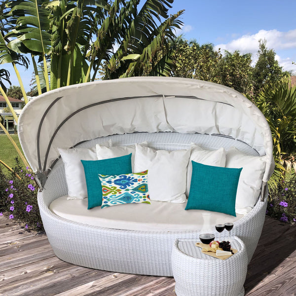 Homeroots Set Of Three 19" X 19" Green And White Zippered Solid Color Throw Indoor Outdoor Pillow Cover  Uv Protected Polyester 472806